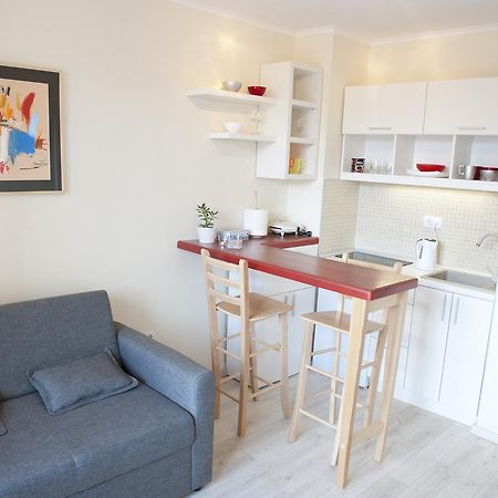 Atelje Apartment Belgrad Exteriör bild