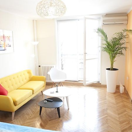 Atelje Apartment Belgrad Exteriör bild